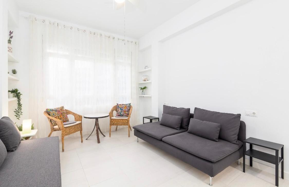 Suite Homes Santa Lucia Málaga Exteriör bild